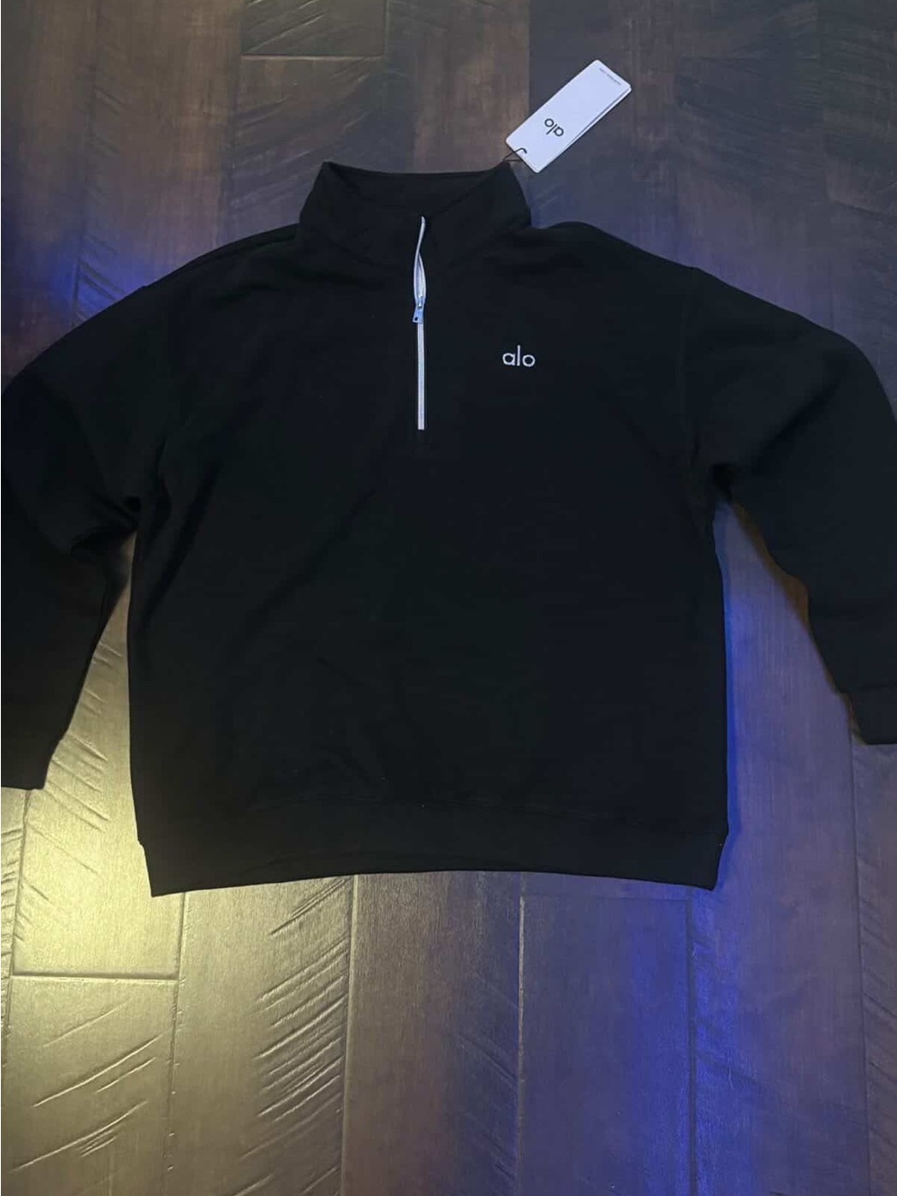 ALO Yoga Men’s Black Half-Zip Pullover with Contrast Zipper